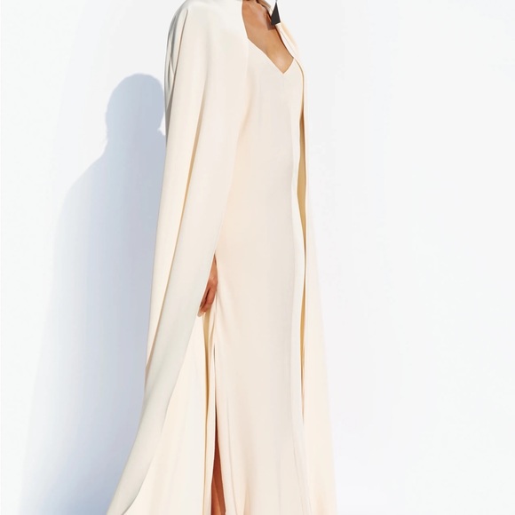 NWT CIARA JUAN CARLOS OBANDO Avalon Crepe Floor Length Cape - Picture 10 of 11